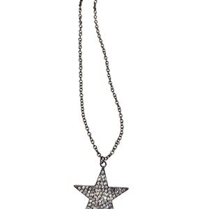 Rhinestone Star Pendant Necklace – Silver Chain Statement Piece ⭐✨